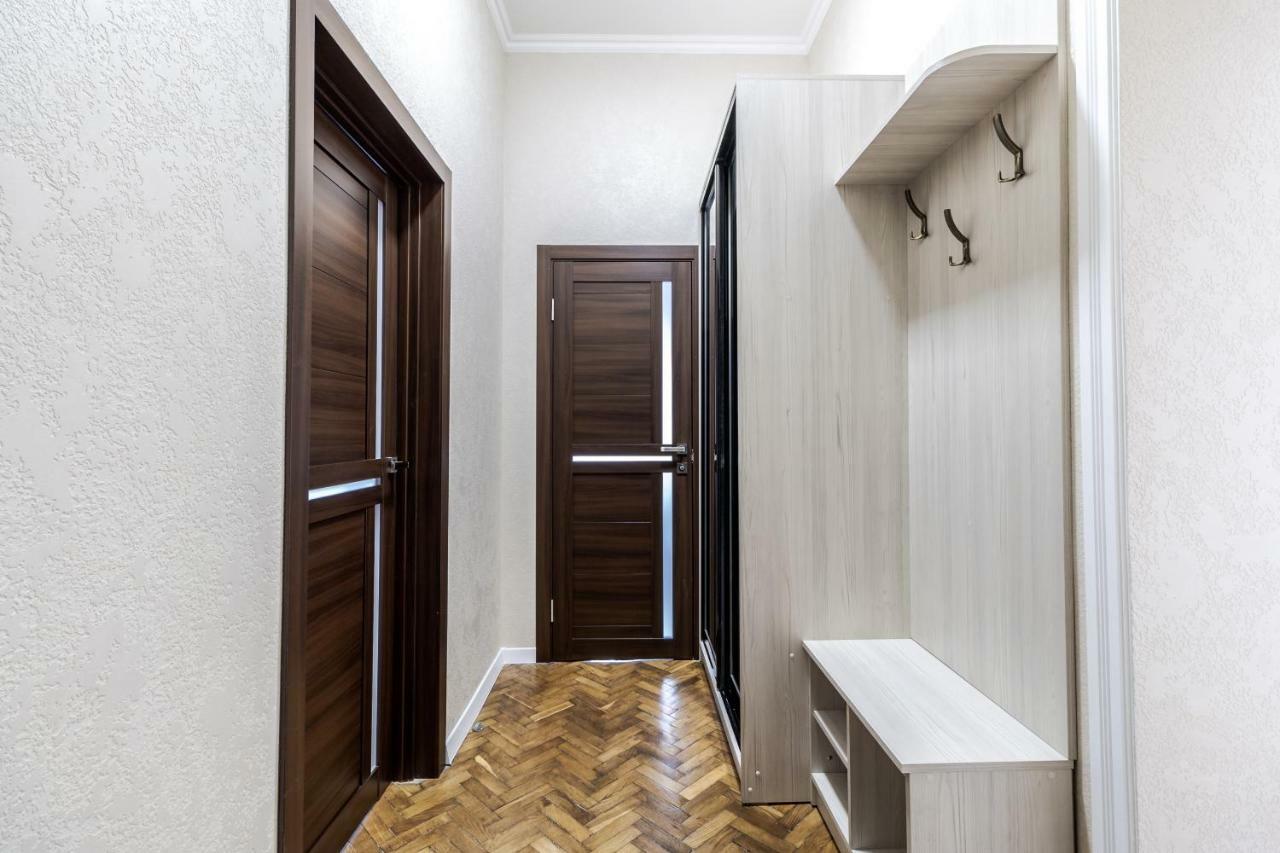 Inshiapartments On Liberty Avenue 2 Lviv Kültér fotó