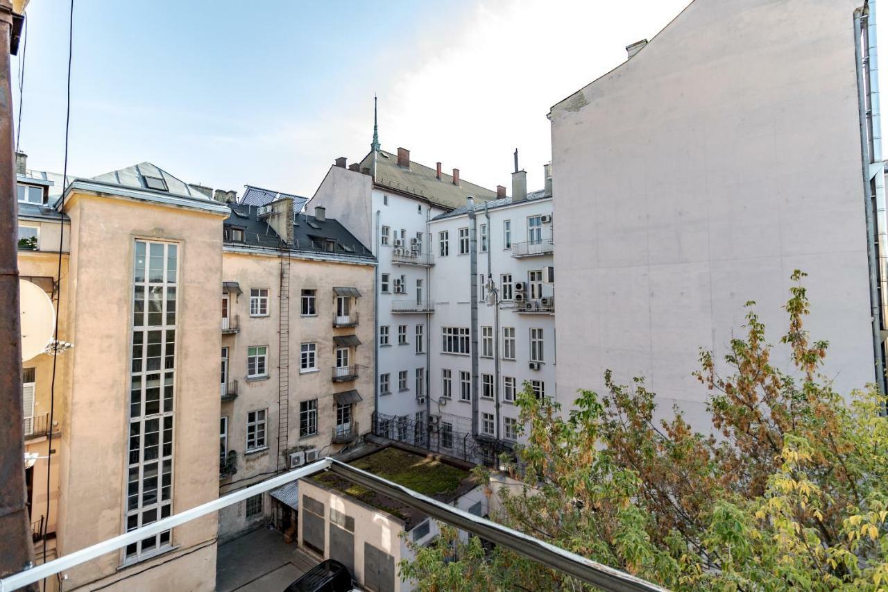 Inshiapartments On Liberty Avenue 2 Lviv Kültér fotó