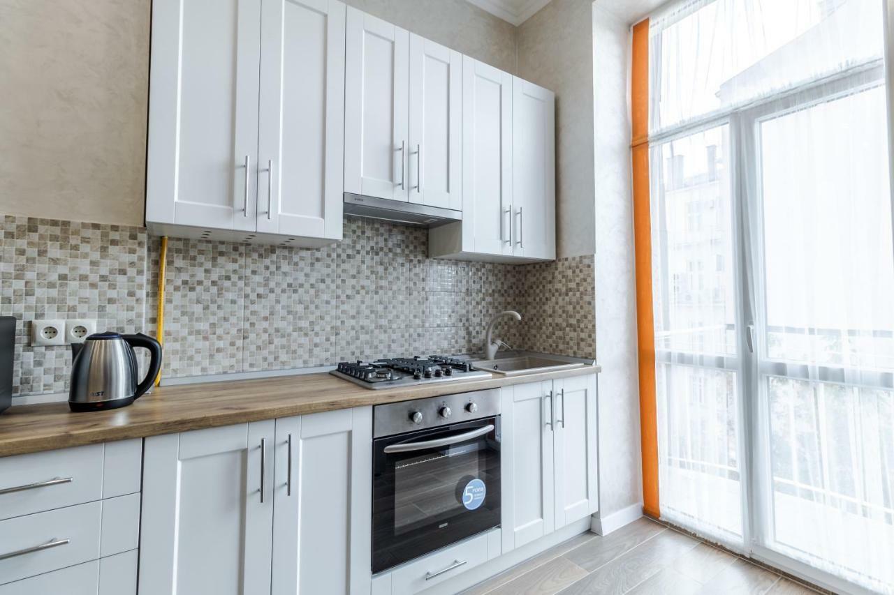 Inshiapartments On Liberty Avenue 2 Lviv Kültér fotó
